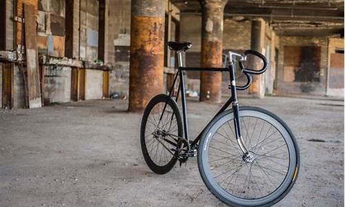 fixed gear bicycle